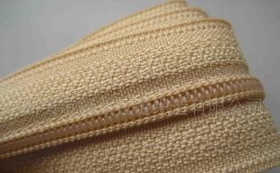 供應(yīng)5#實(shí)惠型尼龍碼莊拉鏈_紡織皮革_世界工廠網(wǎng)中國(guó)產(chǎn)品信息庫(kù)