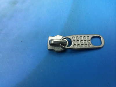 【專業(yè)銷售 高檔8號長片拉鏈頭 金屬拉鏈頭 原創(chuàng)實(shí)拍 現(xiàn)貨】價格,廠家,圖片,拉鏈,義烏市安信壓鑄廠-