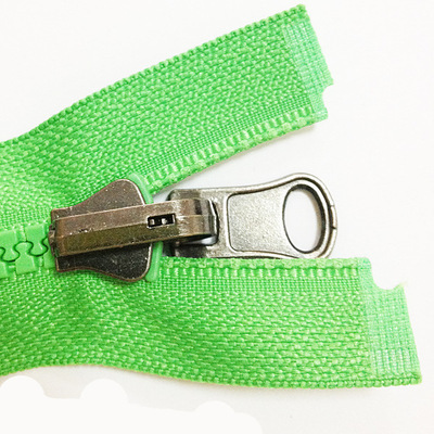 【工廠直銷(xiāo)樹(shù)脂導(dǎo)軌頭拉鏈 量大從優(yōu)哦】?jī)r(jià)格,廠家,圖片,拉鏈,上海星利拉鏈-