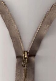 ykk雙點(diǎn)雙拉拉鏈,ykk雙點(diǎn)雙拉拉鏈廠商出口商,生產(chǎn)制造ykk雙點(diǎn)雙拉拉鏈