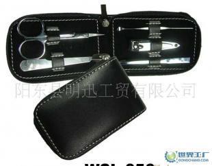 專業(yè)美容工具套裝 黑色拉鏈包指甲修護(hù)用具，廣告禮品優(yōu)選